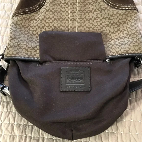 Coach Signature Logo Suede Womens Brown Tan Hobo Shoukder Bag Purse F0732-F10924 - Picture 8 of 12